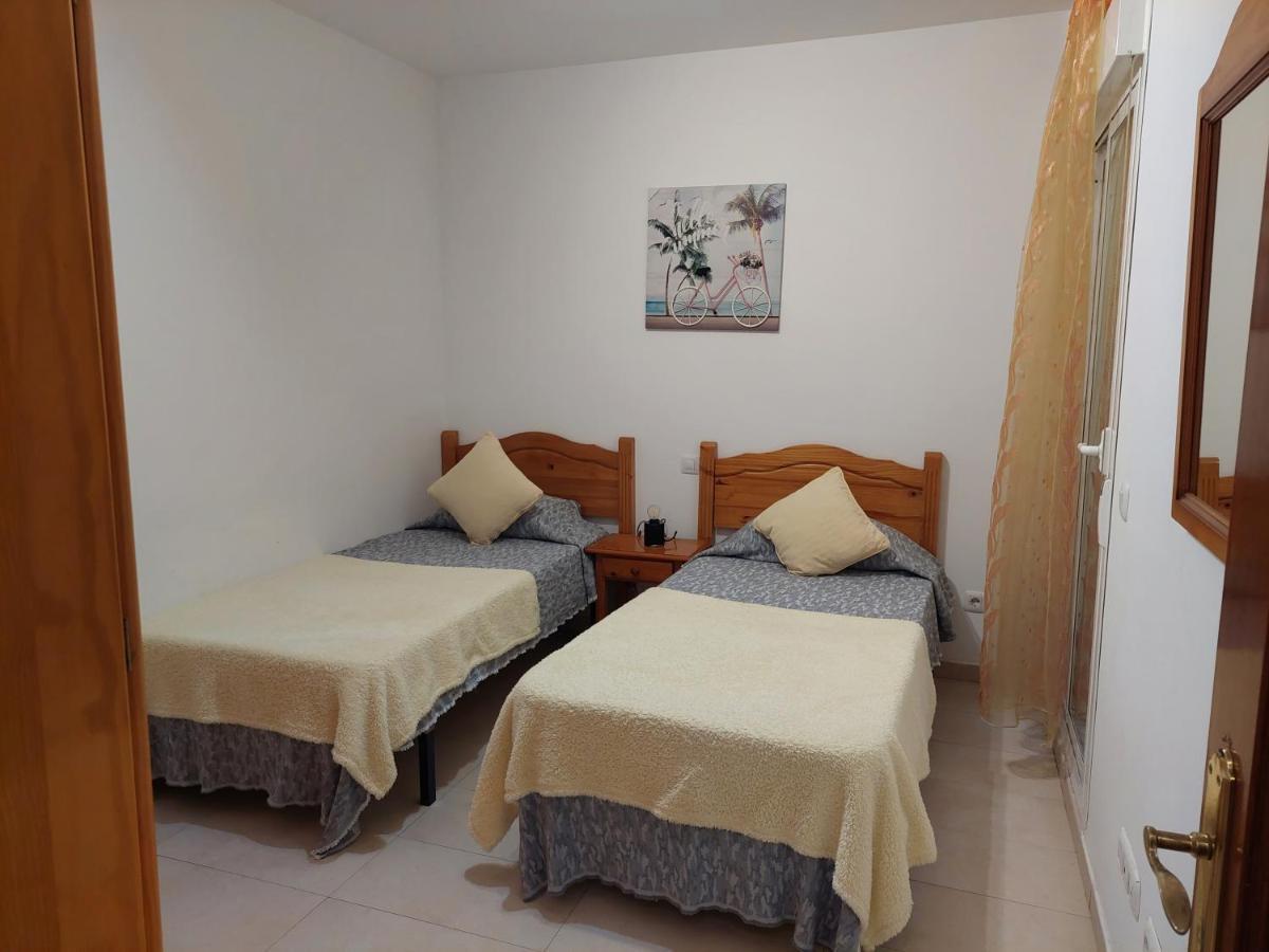Vv Hoony Mugler Wifi Free Private Parking Aire Acondiciony Appartement Puerto del Rosario  Buitenkant foto