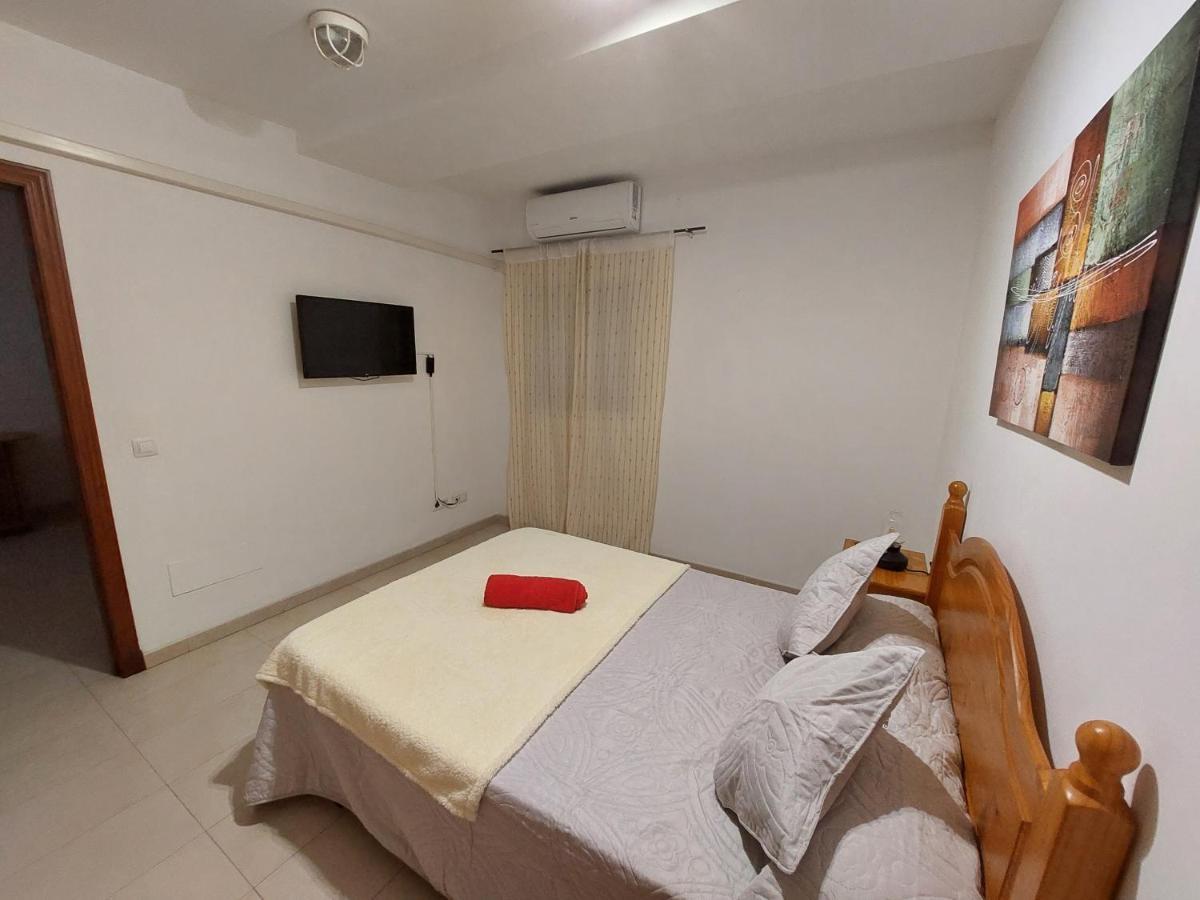 Vv Hoony Mugler Wifi Free Private Parking Aire Acondiciony Appartement Puerto del Rosario  Buitenkant foto